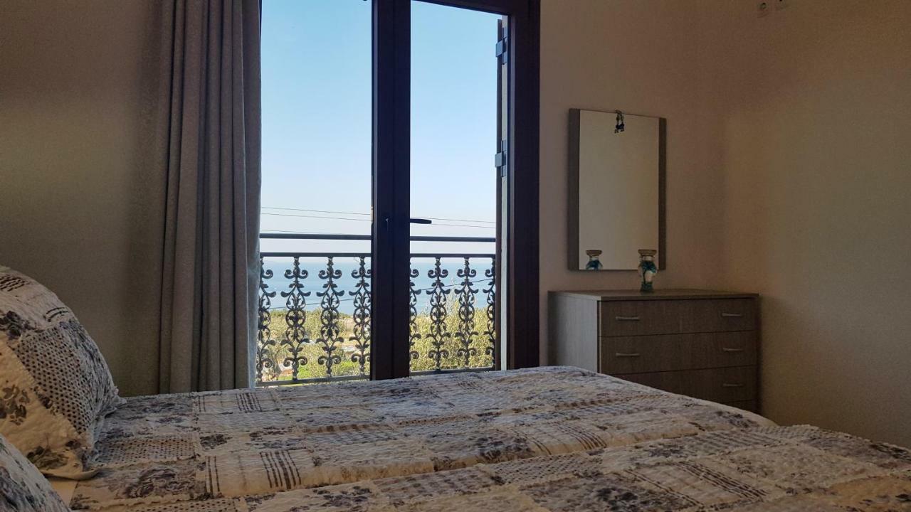 Villa Danae Гайос Экстерьер фото
