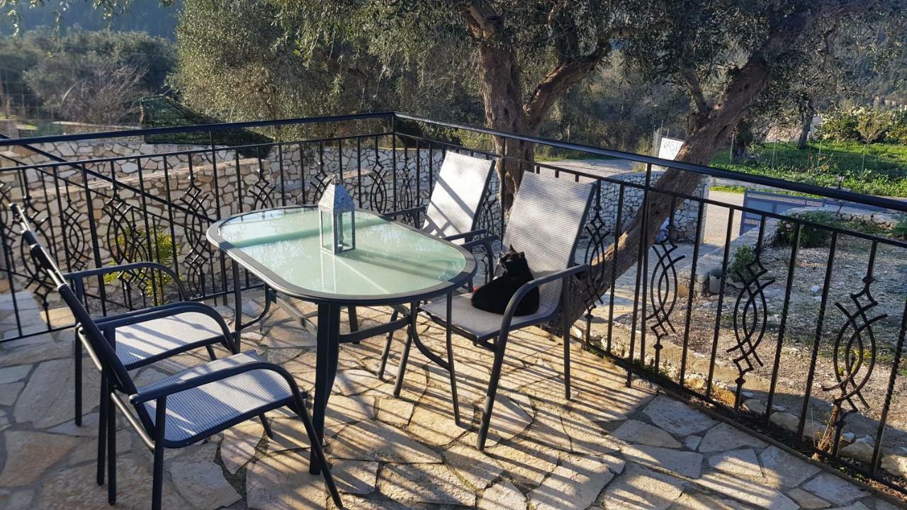 Villa Danae Гайос Экстерьер фото